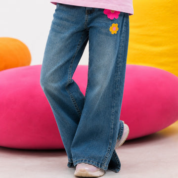 VITAMINS STRAIGHT FIT WITH SLIT DENIM PANTS