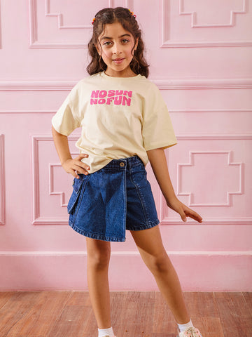 VITAMINS-GRAPHIC-KNITED TOP