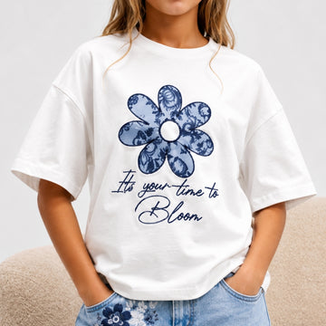 VITAMINS FLOWER PATCHED BOXY FIT T-SHIRT