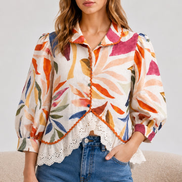 VITAMINS PRINTED TOP WITH LACE