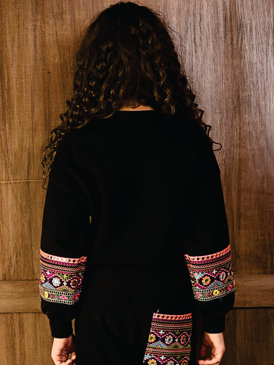 EMBELLISHED SWEATSHIRT VTM11-11165